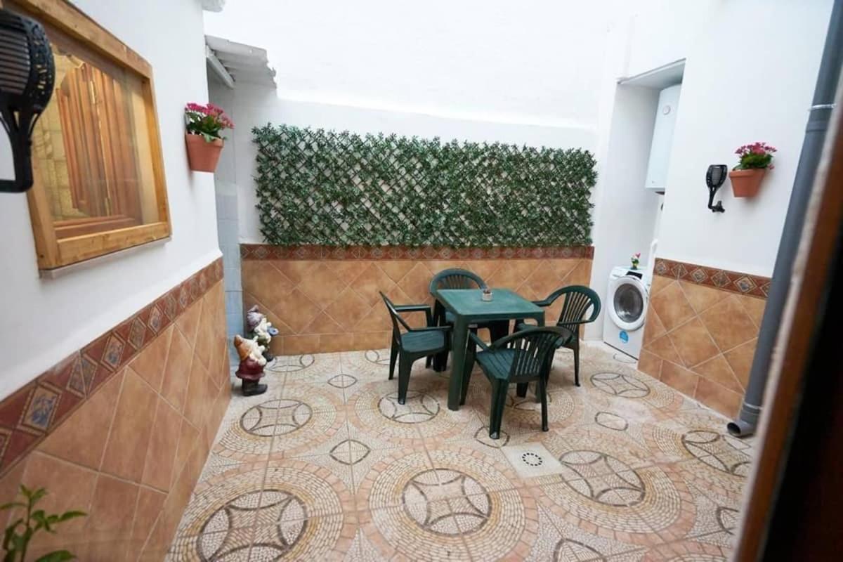 Casa Ideal Para Familias Con Patio Y 3 Banos Valencia Bagian luar foto